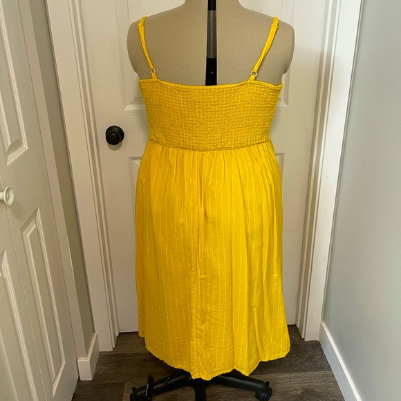 Yellow Striped Midi Dress - Picture 2 of 3
